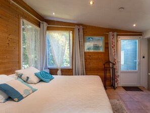 1 makuuhuone, ilmainen Wi-Fi, vuodevaatteet