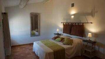 6 chambres, fer et planche Ă repasser, Wi-Fi gratuit, draps fournis