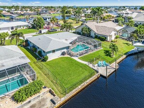 Exterior - Direct Gulf Access, Large Heated Pool, and Pet-Friendly! - Villa Paws in Paradise - Roelens (Cape Coral)