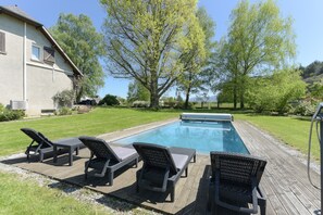 A heated pool - Villa 'De La Douloustre' with Mountain View, Wi-Fi and Air Conditioning (Montgaillard)