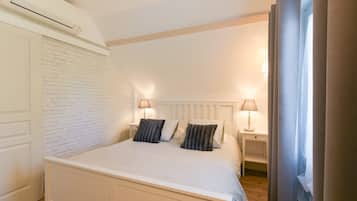 1 Schlafzimmer, Bügeleisen/Bügelbrett, Bettwäsche