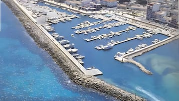 Marina/club náutico