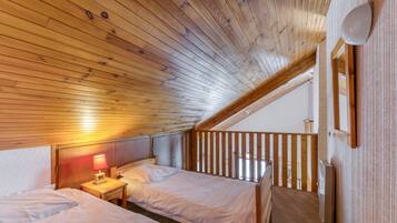 3 chambres, fer et planche Ă repasser, Wi-Fi gratuit, draps fournis