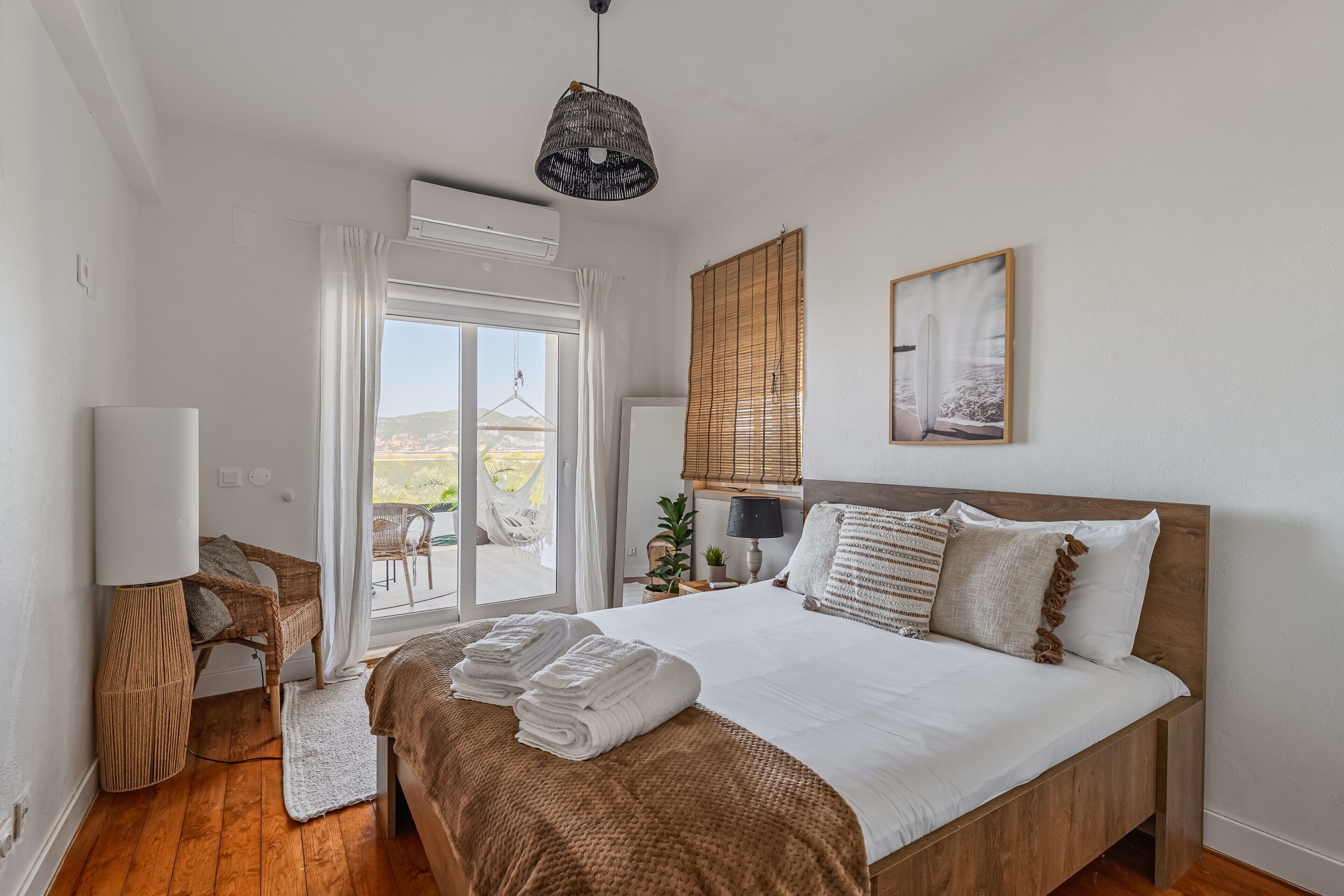 6 chambres, fer et planche à repasser, Wi-Fi gratuit, draps fournis