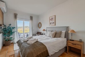 6 dormitorios, tabla de planchar con plancha, wifi gratis y ropa de cama