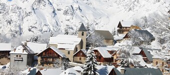 Appartamento 'Regain 3' con vista sulle montagne, terrazza privata e balcone
