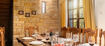 Country House 'Casa Grau' with Mountain View, Private Terrace and Wi-Fi