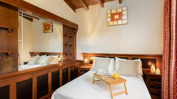 3 makuuhuonetta, silitysrauta/-lauta, ilmainen Wi-Fi, vuodevaatteet