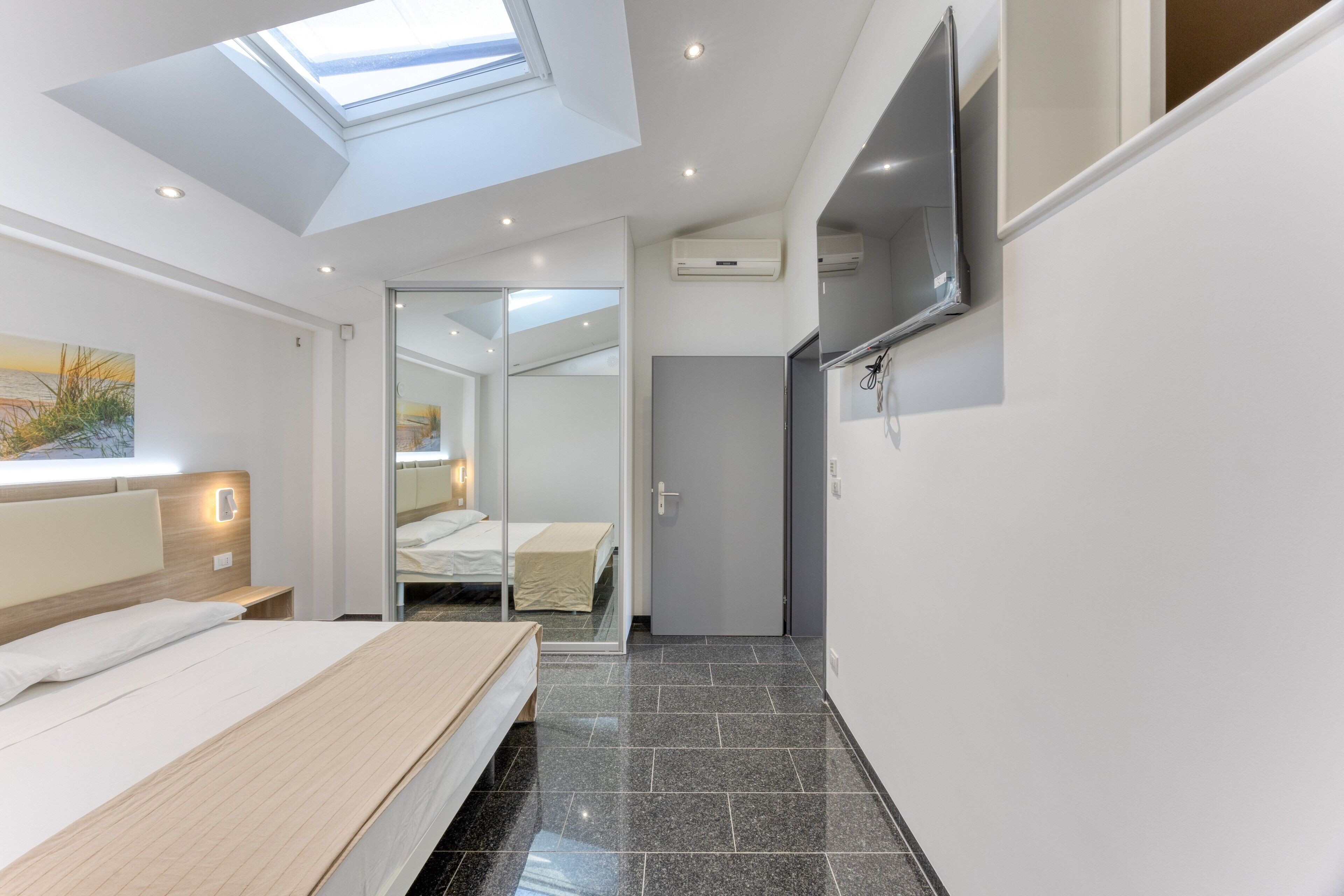 2 chambres, accès au Wi-Fi (inclus), literie fournie