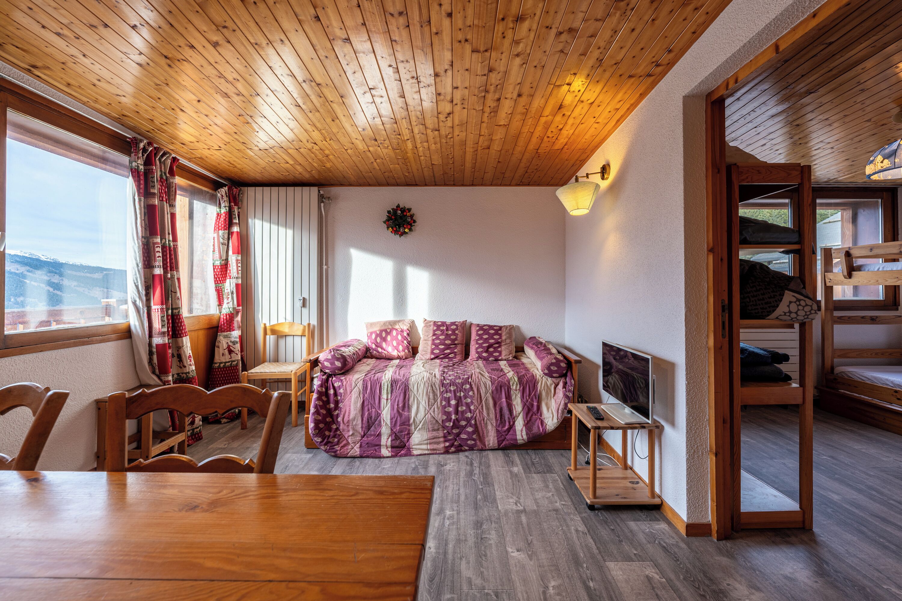 1 室のベッドルーム