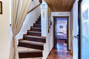 Interior - Room 'Tranco' with Mountain View and Private Terrace (Hornos)