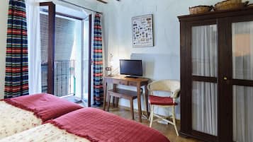 1 dormitorio y ropa de cama