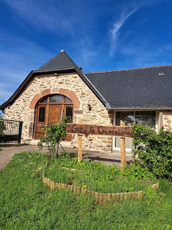 Exterior. Country House 'Gîte Le Ginestou' with Private Terrace and Private Garden