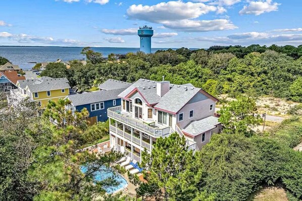 Exterior - 3947 - Leg-O Duck, a spacious 6-bedroom home in the charming Duck, NC, perfect for family getaways. (Duck)