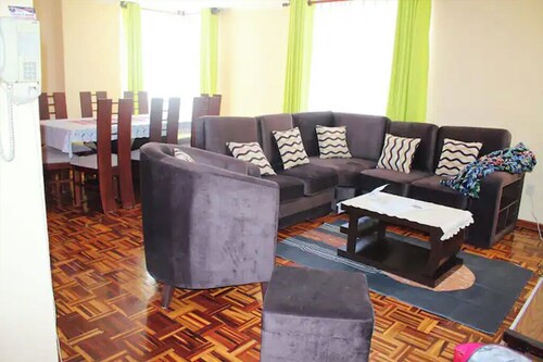 Stay in the Heart of La Paz!
