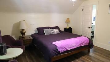 1 makuuhuone, työpöytä, silitysrauta/-lauta, Wi-Fi