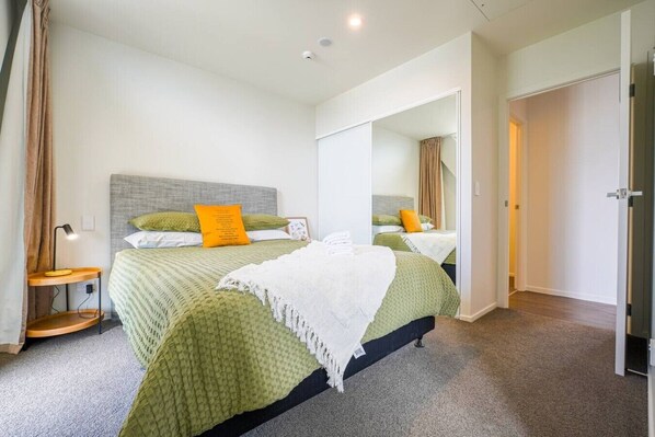 1 bedroom, desk, iron/ironing board, free WiFi