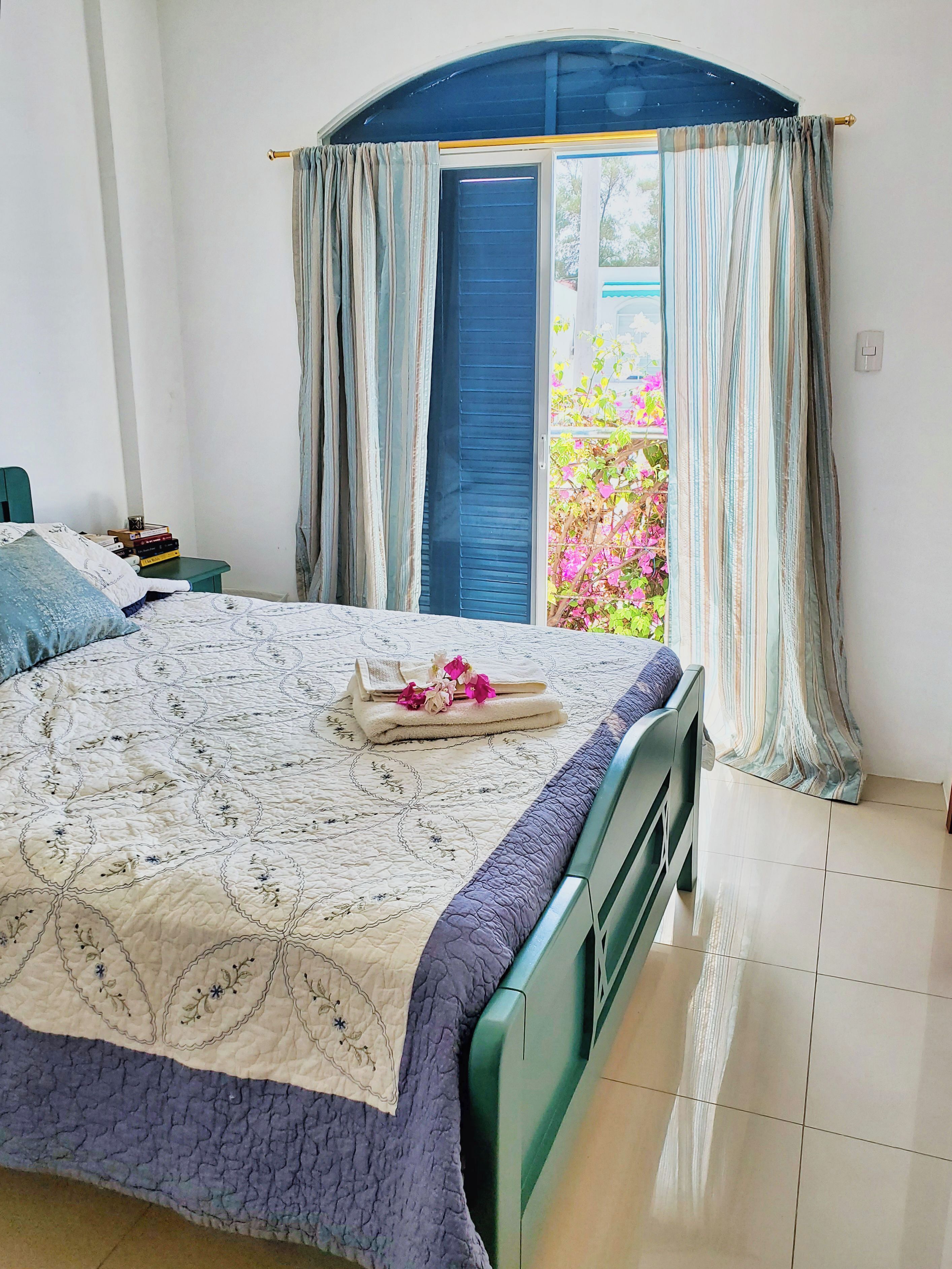 3 chambres, Wi-Fi gratuit, draps fournis