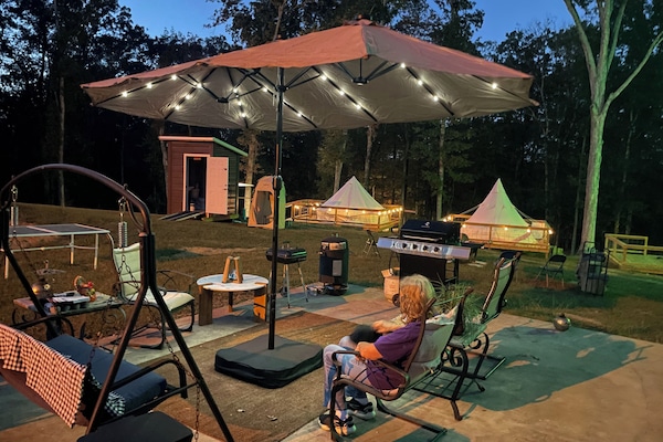 Enceinte de lâhĂ©bergement