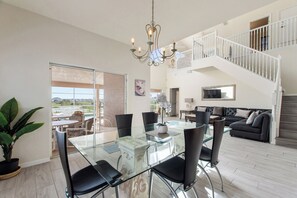 Interior - Spacious 5-bedroom house with pool, spa, and firework view in Davenport, FL (Davenport)