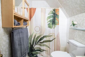 Hair dryer, towels