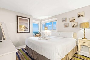 2 bedrooms, iron/ironing board, WiFi, bed sheets - The Summit 301 (Panama City Beach)