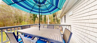 Private Cape house close to the beach with patio, W/D, & AC