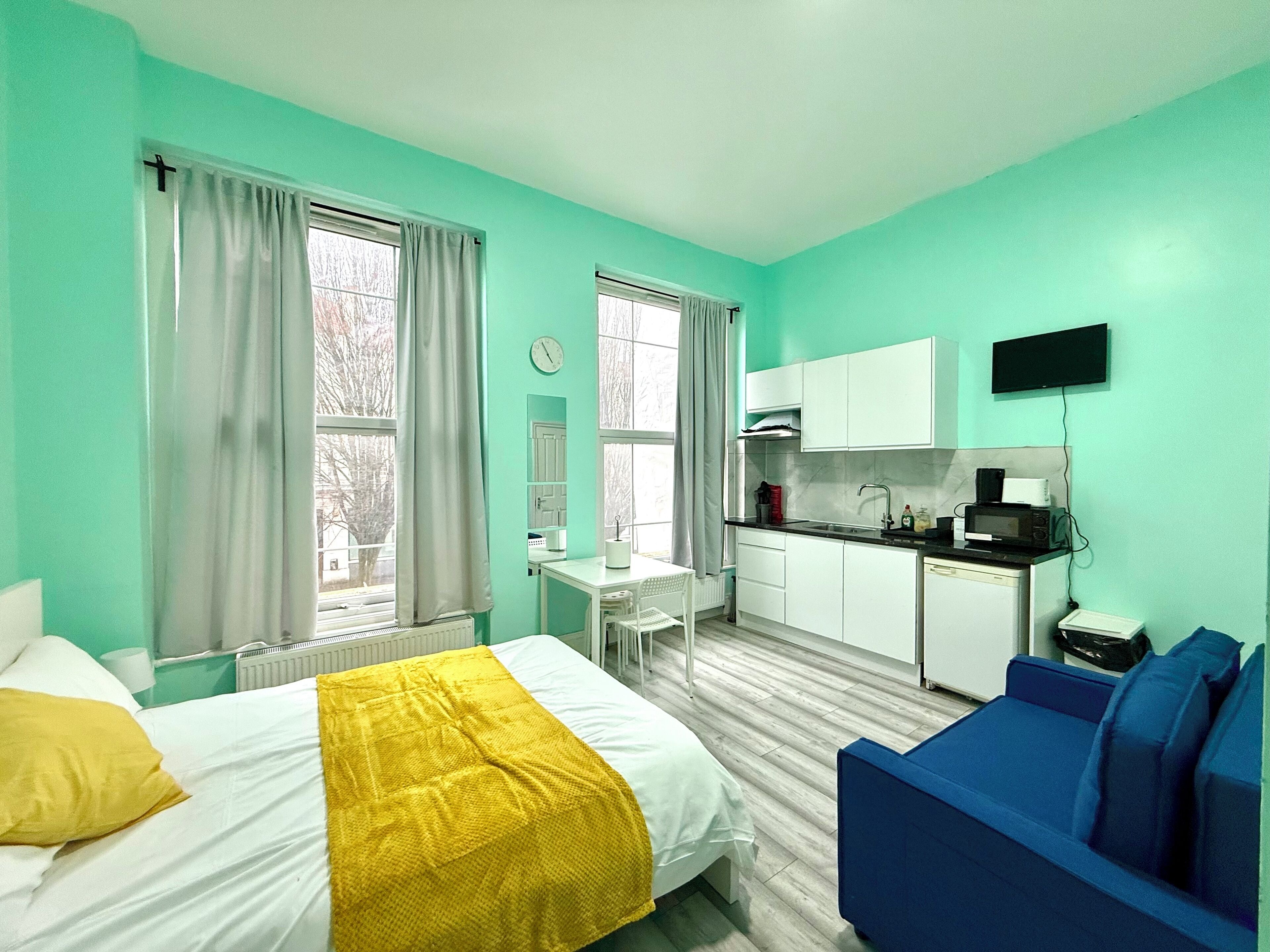 Fer et planche à repasser, Wi-Fi, draps fournis