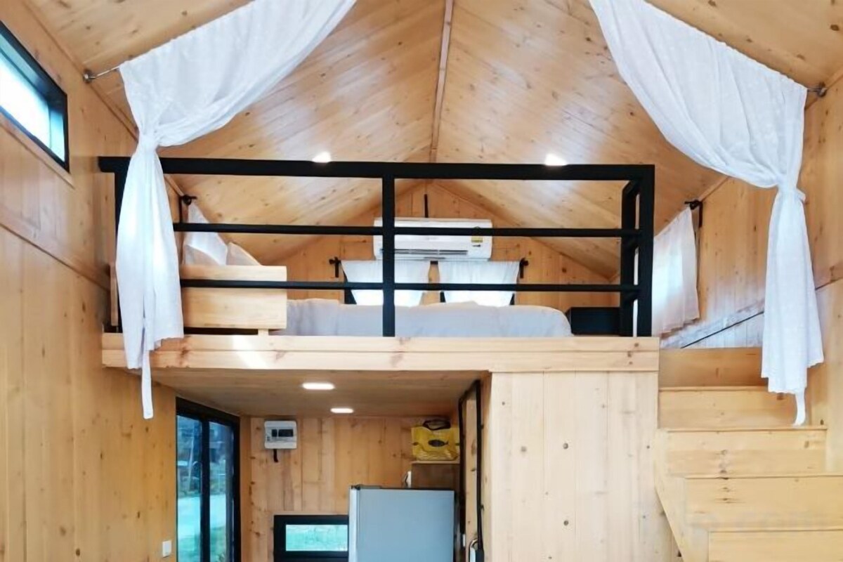 1 dormitorio, caja fuerte, escritorio