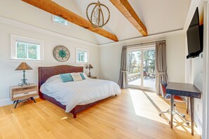 5 chambres, fer et planche à repasser, accès Internet, draps fournis