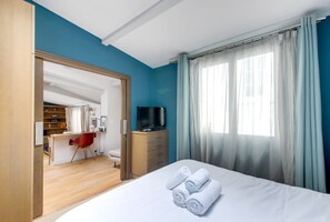 1 Schlafzimmer, Schreibtisch, Internetzugang, Bettwäsche