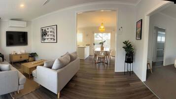 TV, fireplace, offices