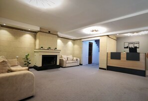 Reception - Hayq Boutique Hotel (Yerevan)
