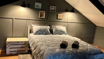 2 dormitorios, tabla de planchar con plancha, wifi y ropa de cama