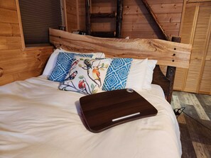 1 多间卧室、熨斗/熨衣板、WiFi、床单