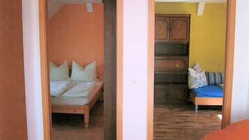 2 sovrum och sÀngklÀder