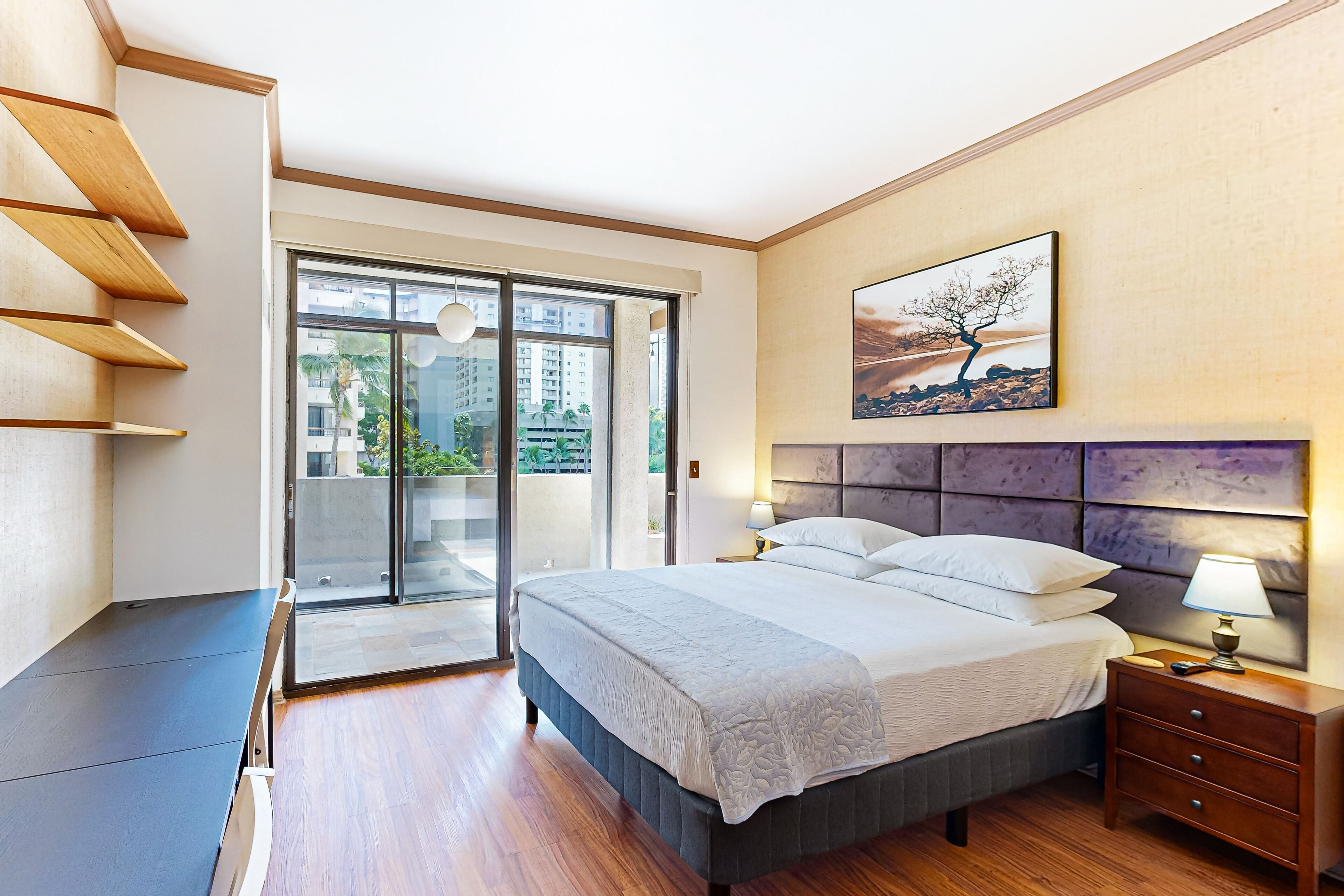 2 bedrooms, iron/ironing board, internet, bed sheets