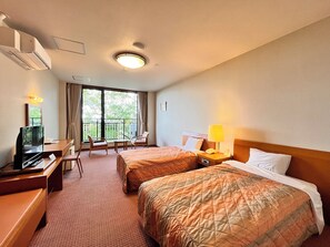 Herbergi fyrir tvo, tvö rúm | Ókeypis þráðlaus nettenging