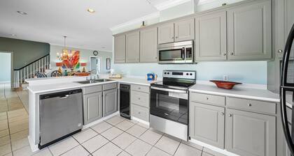 Gulf front home with private dune walk over, internet, & washer & dryer