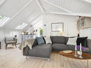 Tv och eldstad