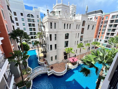 Espana Condo Resort Pattaya