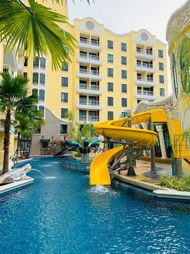 Espana Condo Resort Pattaya