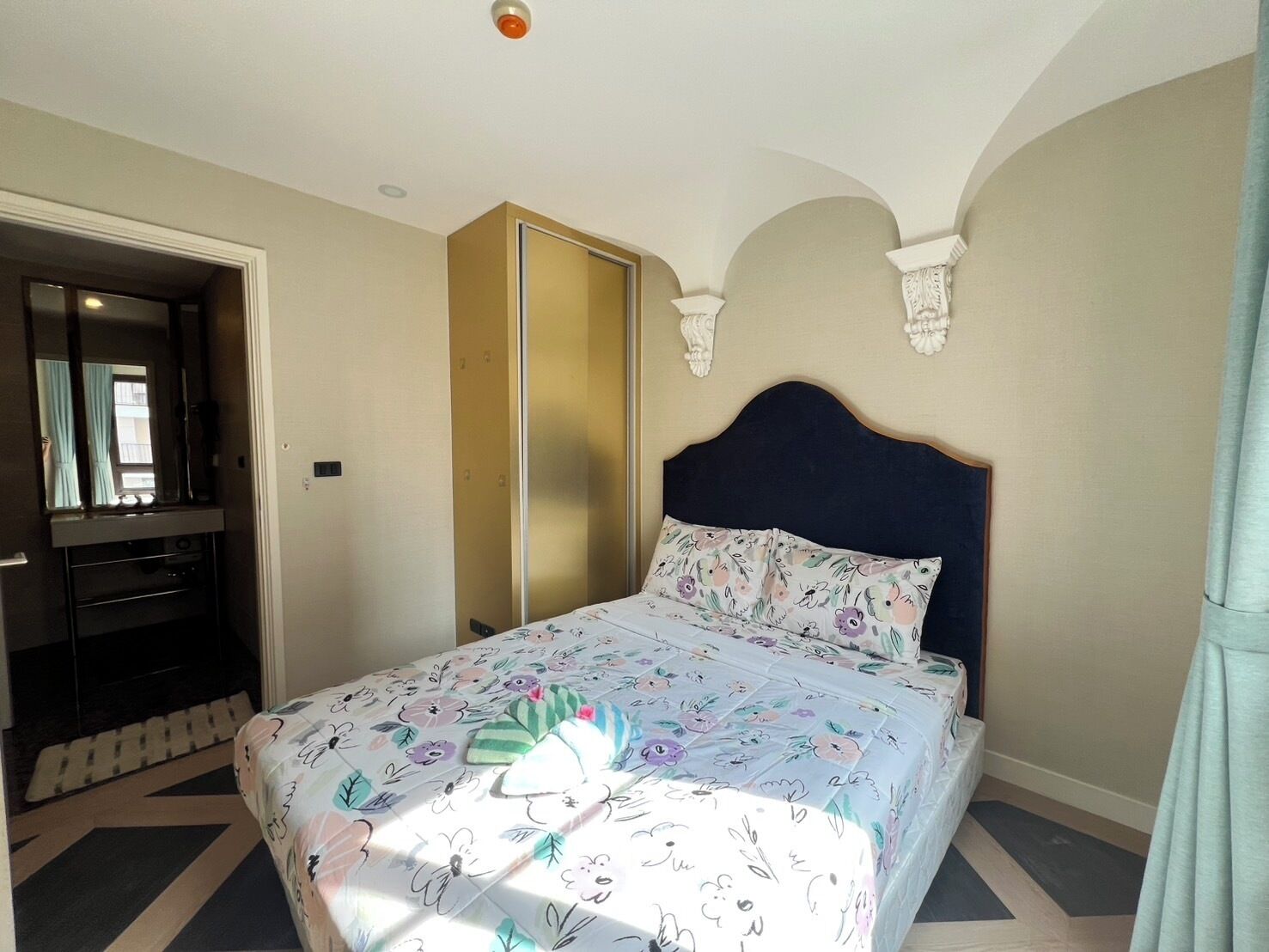 Family Condo, 2 Bedrooms, Pool View | In-room safe, desk, laptop workspace, iron/ironing board