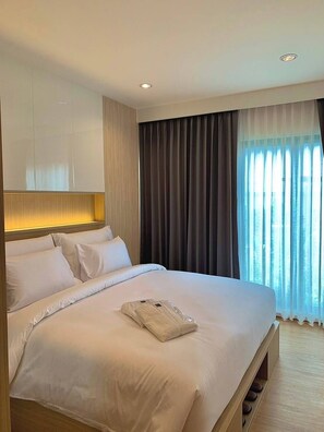 วิลล่า, 2 ห้องนอน, ริมสระว่ายน้ำ | 2 ห้องนอน, โต๊ะทำงาน, พื้นที่ทำงานแบบใช้แล็ปท็อป, Wi-Fi ฟรี