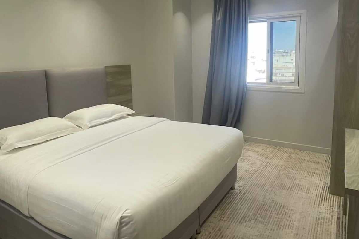 Family Apartment, City View