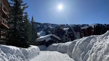 Enceinte de lâhĂ©bergement