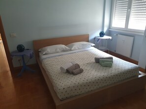 1 Schlafzimmer, Bügeleisen/Bügelbrett, Reisekinderbett, kostenloses WLAN