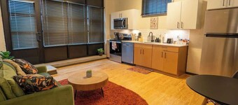 New, Safe, Uptown 1BR Apartment Walkable!