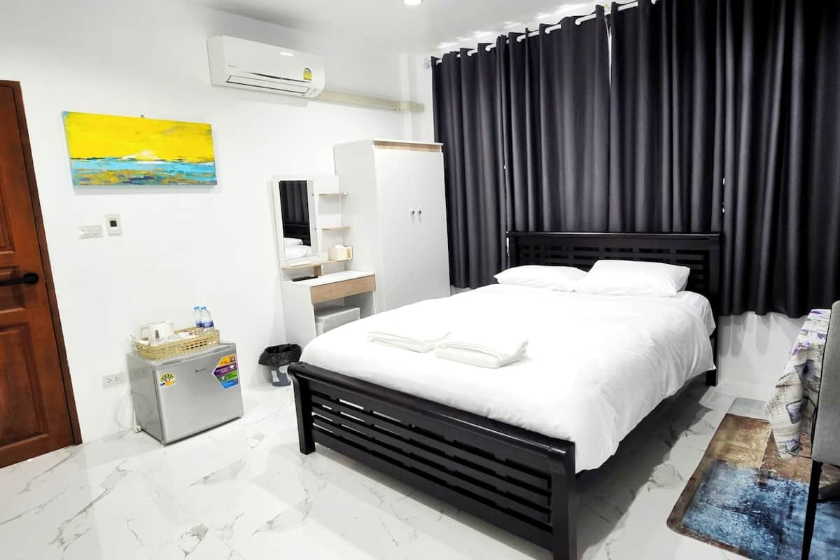 Standaard kamer, 1 kingsize bed | 1 slaapkamer, gratis wifi, beddengoed