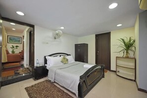 2 chambres, fer et planche à repasser, Wi-Fi